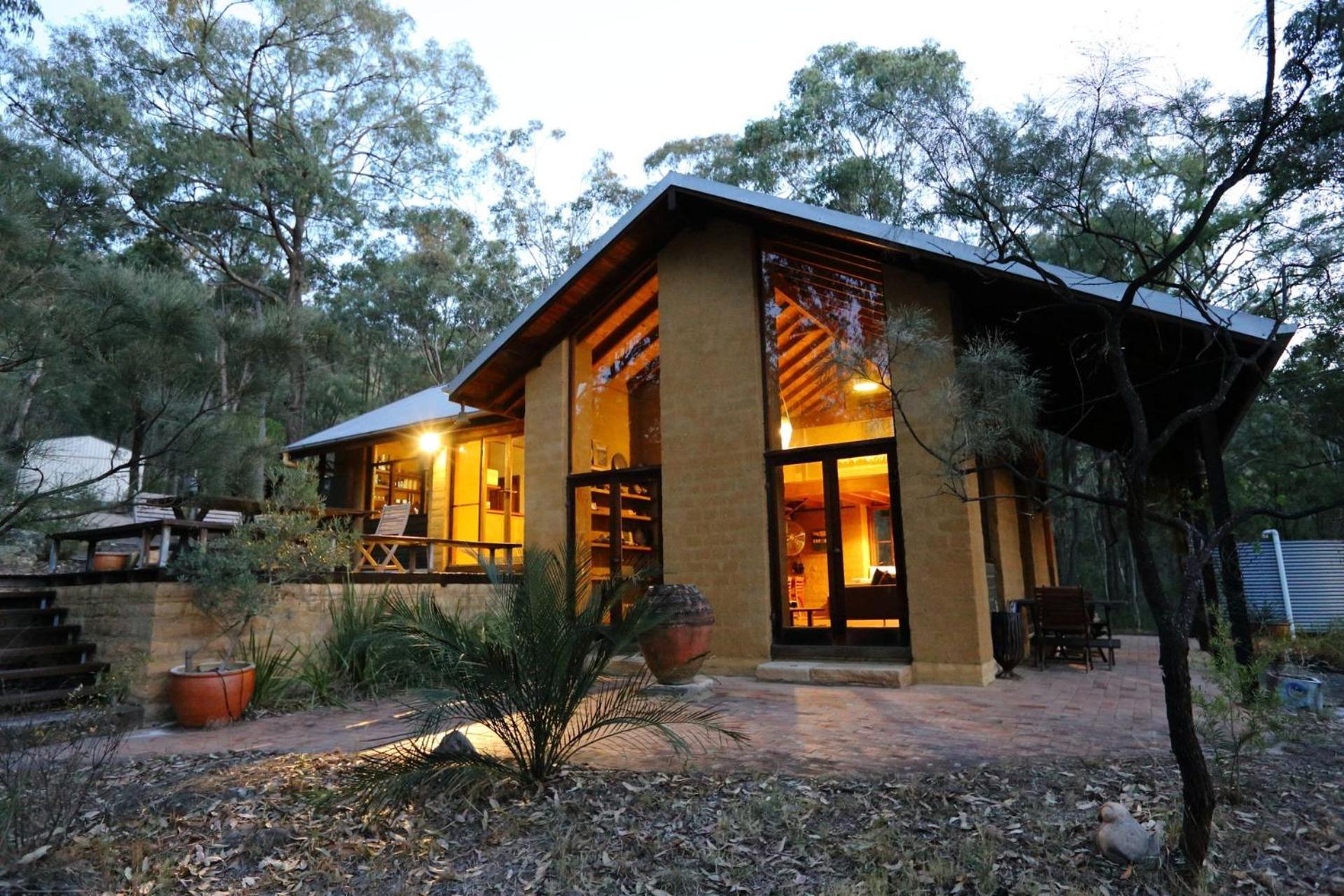Corymbia Cottage Brokes Secluded Escape For Max 4 Esterno foto
